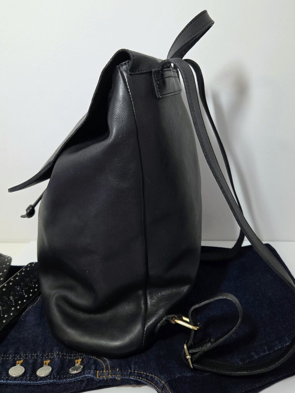 Nisolo Daniela Black Leather Drawstring Backpack - Picture 6 of 14